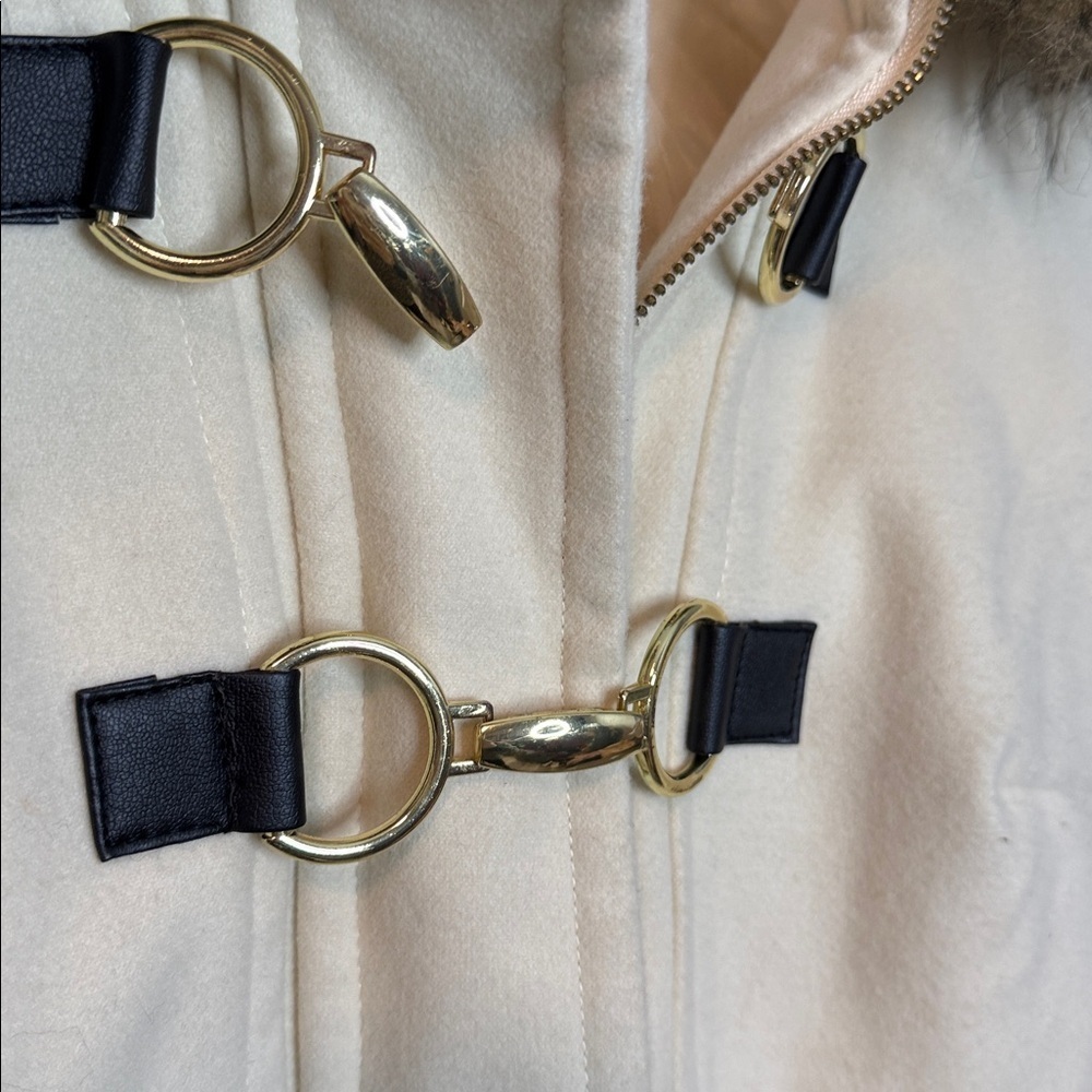 Guess Cream White Utility Jacket with Faux Fur Trim Hood - Medium - Picture 3 of 4